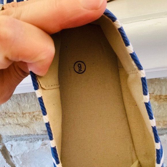 Anchor Blue Stripe Slip On Shoes Espadrilles Size 9 Women’s Nautical Summer - Picture 5 of 14